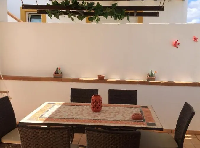 Gomeira Floor カバナス・デ・タビラ