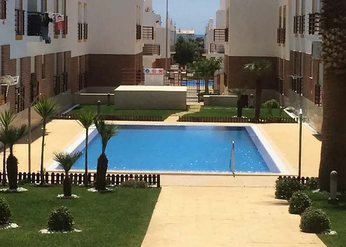 Gomeira Floor アパート カバナス・デ・タビラ