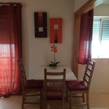 Gomeira Floor *